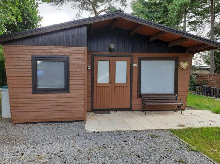 Aux Ecureuils Villa Resteigne Екстериор снимка